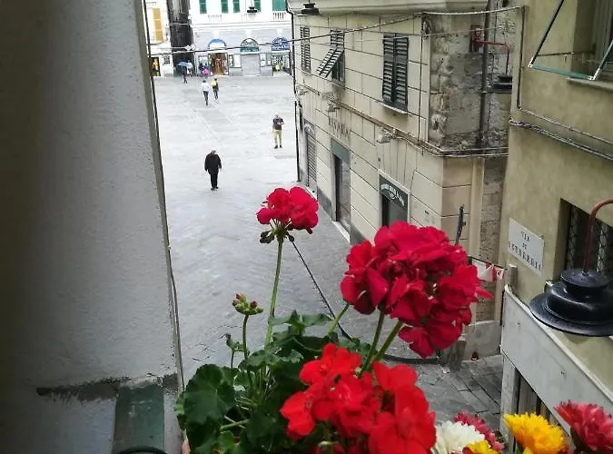 La Casa Accanto Al Duomo Genua